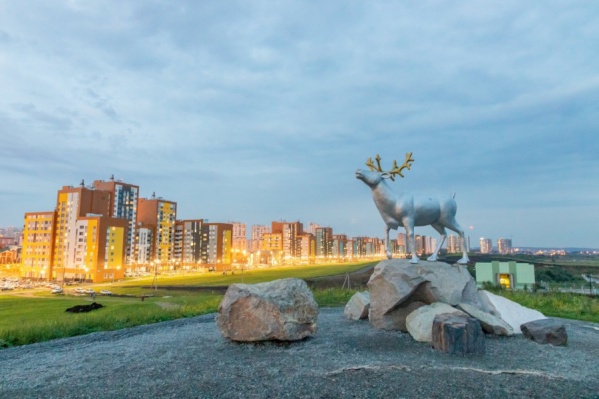 Парк в Екатеринбурге перешел на освещение за счет солнечной энергии