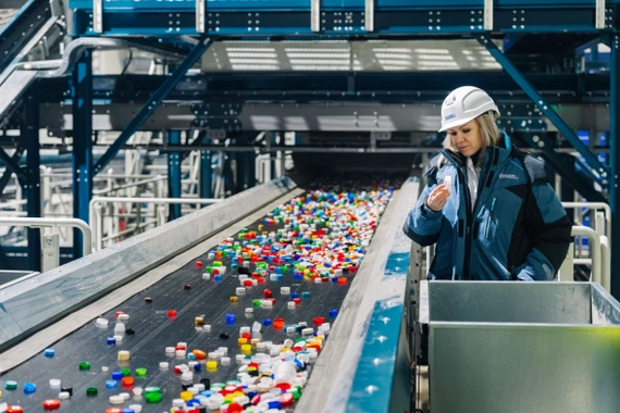 В России запустили завод по переработке пластика 
