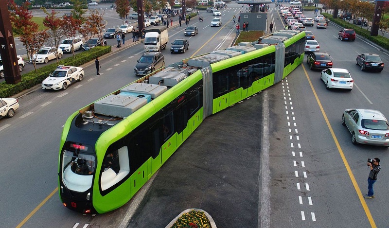 На дорогах Китая появится «рельсовый автобус»