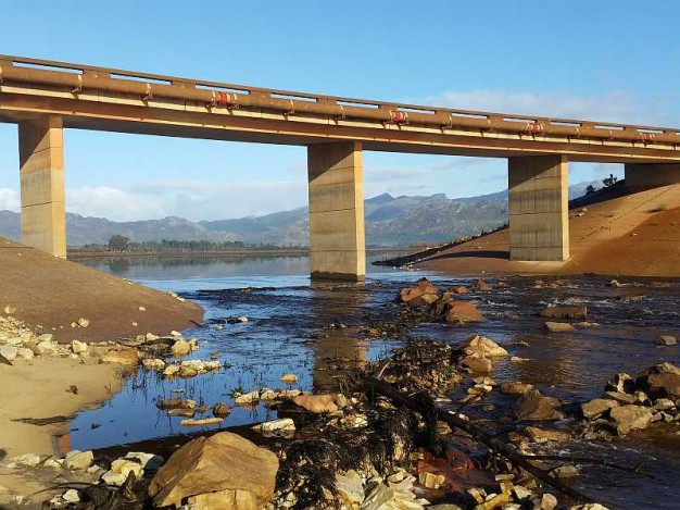 Кейптаун постигла экологическая катастрофа