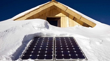 Российские ученые создали солнечные батареи, которые адаптируются под любую погоду