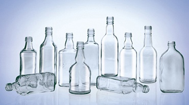 Стеклянные бутылки вредят экологии больше пластиковых