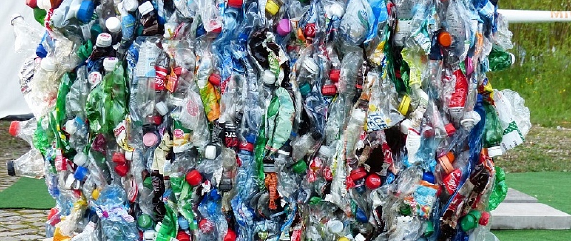 Ученые нашли способ разрушения пластика