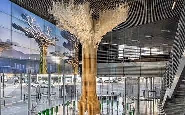Дизайнеры создали из водорослей биополимерное дерево 