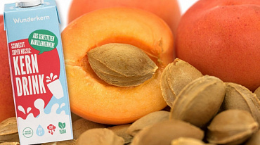 Австрийский бренд создал «молоко» из абрикосовых косточек