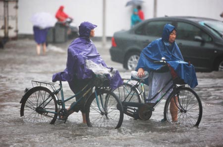 Китай собирается управлять погодой