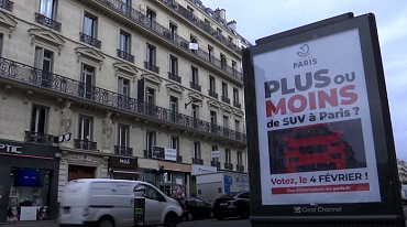В Париже сокращают количество внедорожников
