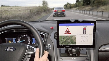 Новая технология AutoDrive откроет «зелёную волну» автомобилям