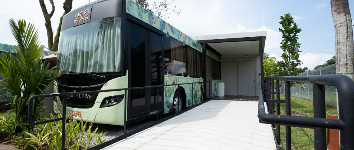 В Сингапуре списанные автобусы стали гостиничными номерами