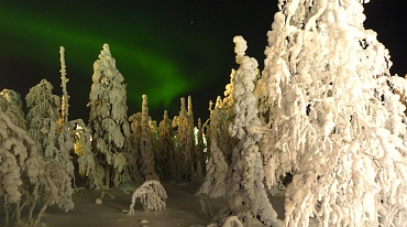Финляндия привлекает туристов северным сиянием и Санта-Клаусом